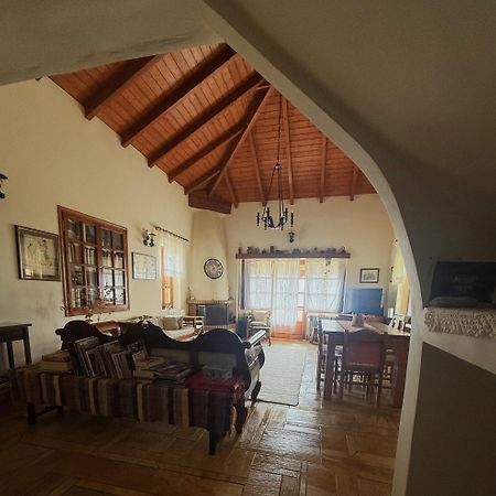 Arcadianis Lakeview Villa At Psari Arkadias Psarion Luaran gambar